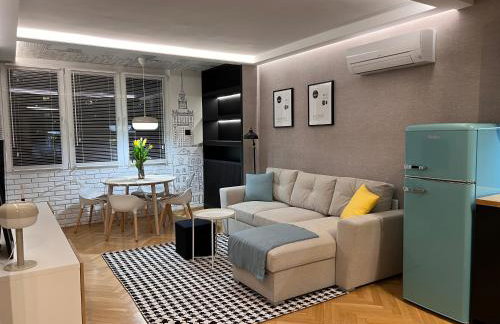 Mià Warsaw - Królewska - Foto 25