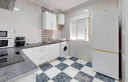 Apartamento Martínez Campos - Playa La Caleta - Foto 11