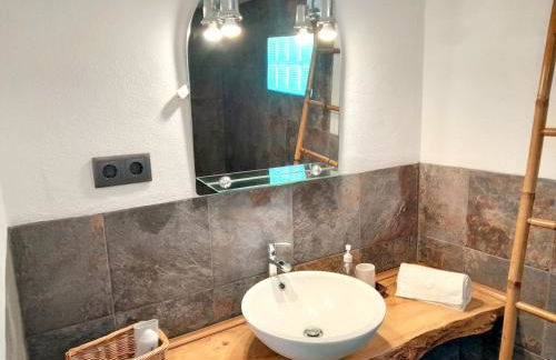 Charming House in Figueira da Foz with Private Garden - Foto 31