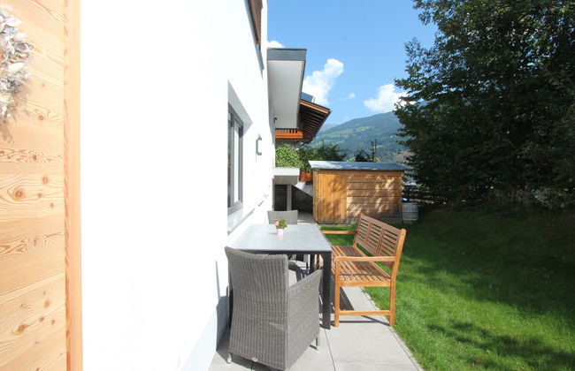 Bernadette - Foto 30