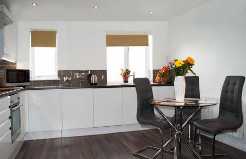 East Midland House FREE Private Parking Fast WiFi Smart TV with Garden - Foto 8