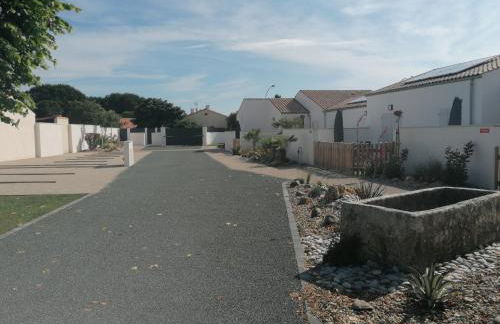 LE COMMODORE Maison avec piscine/parking/wifi/plages 5kms - Foto 35