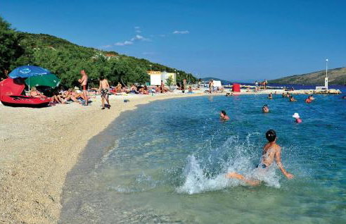 3 Bedroom Amazing Home In Pozorac - Foto 20