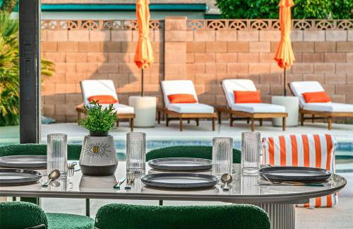 Disco Jungle with Fire Pit+Poolside TV+Yard Games - Photo 36