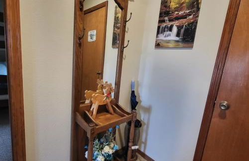 Swan's Woodland Getaway Condo - Foto 28