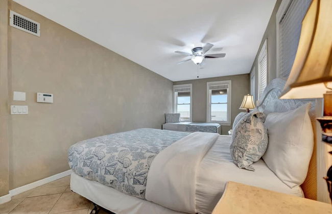 Stones Throw Beachfront Family Suite 3 Views - Foto 21