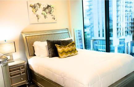 The Luxe -Highrise, Balcony, Year-round Pool, City View! - Foto 39