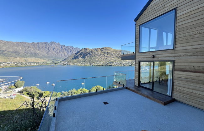Stunning Lakeview QT Holiday House - Foto 20