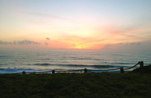 Amazing Oceanview 2 bedroom Oceanfront! by OceanviewHotTubs Shelter Cove, CA Tesla EV Station - Foto 38