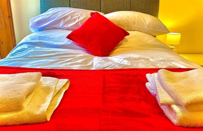 Stunning 3-bed House in Bedford, Quiet Location - Foto 4