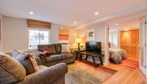 Aesthetically Elegant Downstairs Unit in Oakland - Foto 3