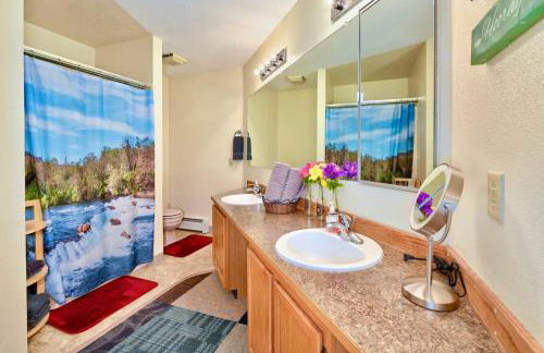 Alaskan Bohemian - Photo 11