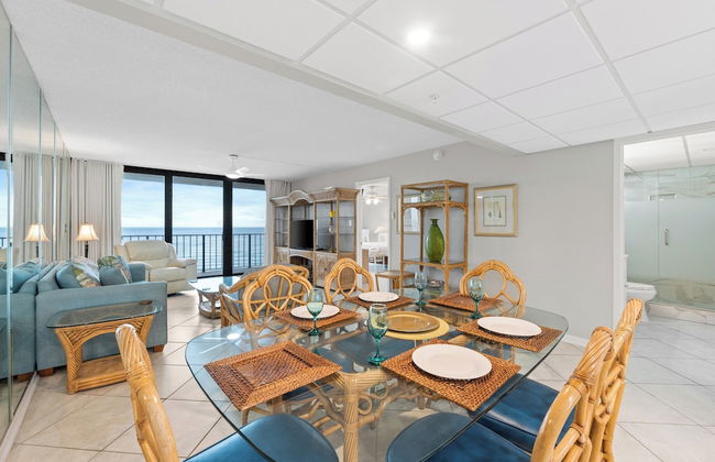 Edgewater Beach Resort #207 Tower 2 by Book That Condo - Foto 97