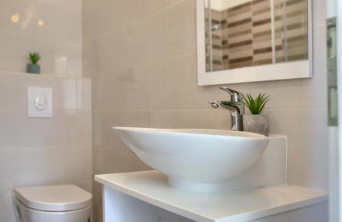 Family-Friendly Villa Amorea with Pool in Nature - Foto 33