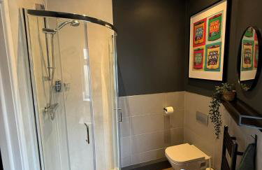 Studio 77 - Stylish 1 Bedroom End Terrace House - Foto 2