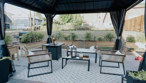 The Charlotte House With Soaking Tub, Arcade Game, Firepit - Foto 3