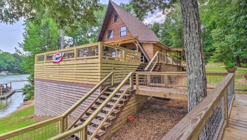 Lake Martin Cabin with Luxury Dock and Kayaks! - Foto 3