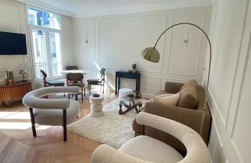 4P 1BR - Fully Renovated with AC - Champs-Elysées - Foto 16