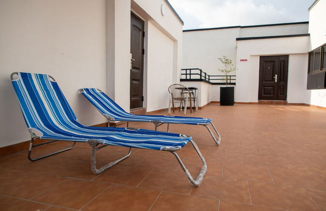 Spacious & Outstanding 3-bed Furnished Apartment - Foto 33