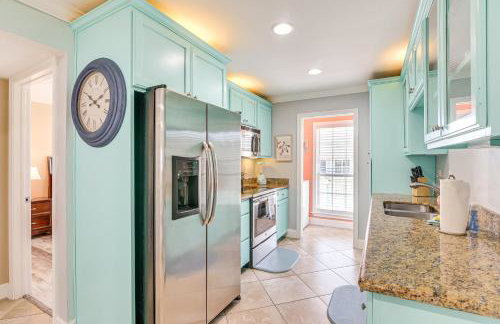 Steps to Beach: Ocean-View Galveston Condo! - Foto 6
