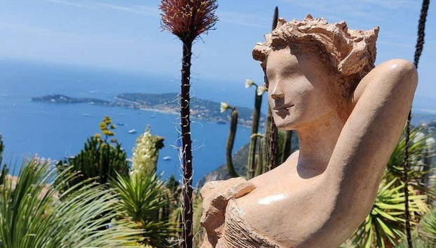 Uma das esculturas de Le Jardin Exotique