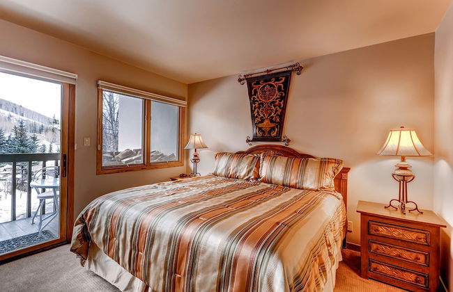 Townsend Place - Photo 2