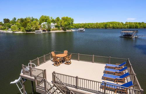 New Home, Dock, Home Theatre Projector, Hot Tub, Fire Pit, Kayaks - Foto 52