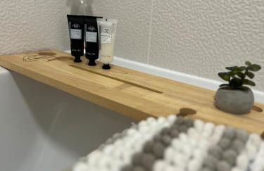 New 2 Bed House in Drakelow, Staffordshire - Photo 3