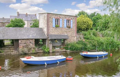 Beautiful Home In Pleudaniel - Photo 27