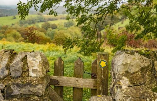 Swallows Nest - Photo 35