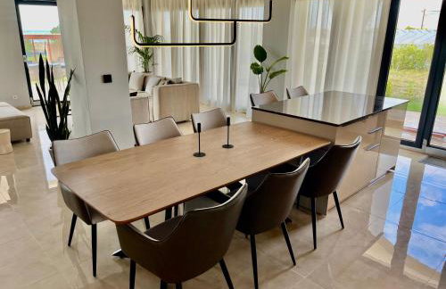 Selena Beach Front Loft with private heatable Pool - Foto 24