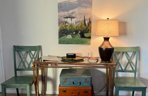 10 minutes to JTNP - Sauna, Hot Tub, Cold Plunge Saltwater Pool, Telescope, Fireplace and Views - Foto 20