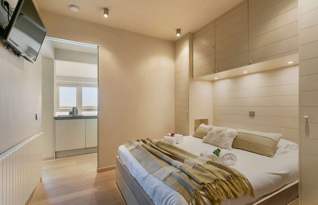 Unique Apartment With Sea-view Near the Center - Photo 28