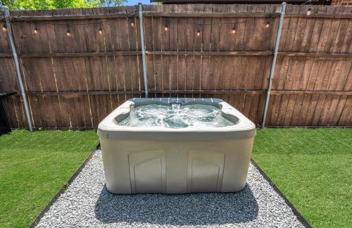 Highland Cottage - Central, Huge Yard HOT TUB - Foto 50