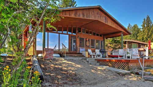 Newport Cabin with Lakefront Private Porch and Grill! - Foto 5