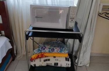 kitnet central com linda vista 75 - Foto 16