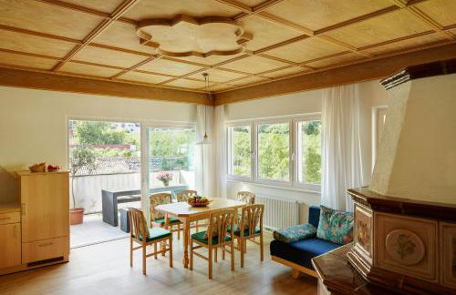 Kreuzwegerhof Nals - Historic Nature Stay with Pool near Meran & Bozen - Photo 19