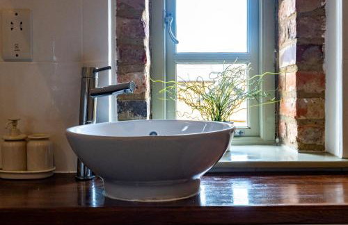 Foxes Den at Tove Valley Cottages - Foto 8