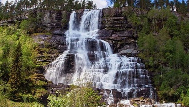 Nærøyfjord y Flåm con crucero de 2 horas por el fiordo - Foto 4