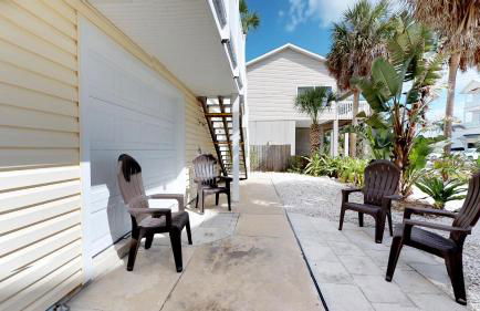 Safari Suite - Photo 24