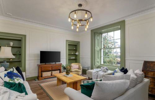 Historic Trackside Retreat, Charming Getaway - Photo 3