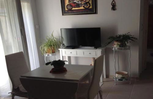 Charming town centre house with garden - Foto 7