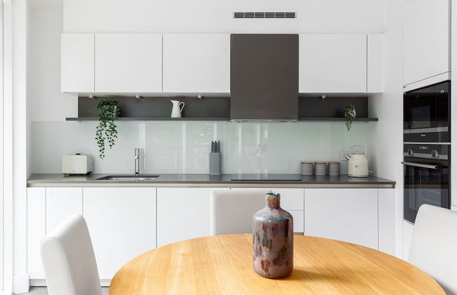 Luminous 2 Bed Balcony Flat in Islington - Foto 29