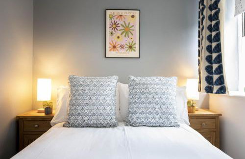 Number Three - Photo 17