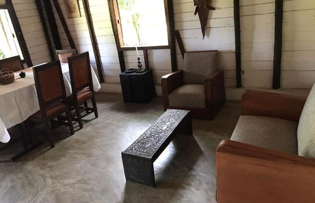 Beachfront Oasis in Mahambo, Madagascar - Chalet Retreat - Foto 13