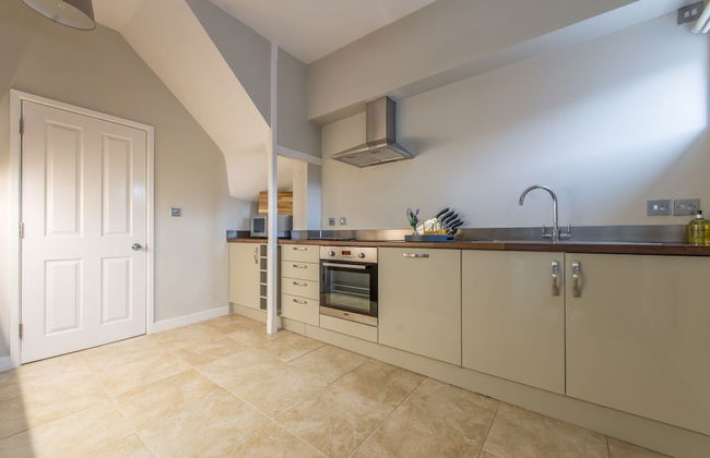 Central Apartment Facing Windsor Castle - Foto 11