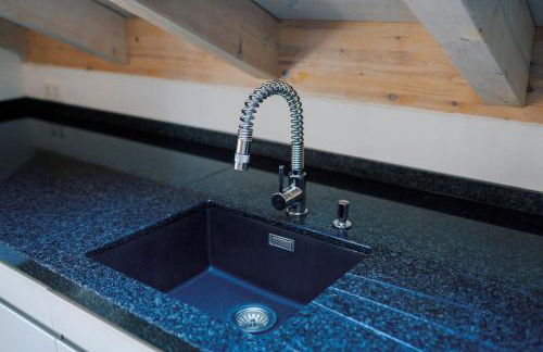 Lichtdurchflutete Wohnung mit großer Dachterrasse - Foto 13