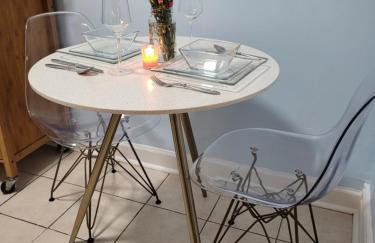 NYC Studio Long Stays Near Columbia Presby - Foto 14