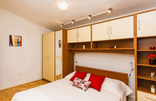 Villa Almas with swimming pool, tennis court, sauna, gym, grill house - Foto 28