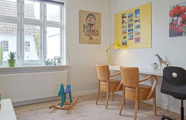 Quaint Holiday Home in Bornholm near Sea - Foto 7